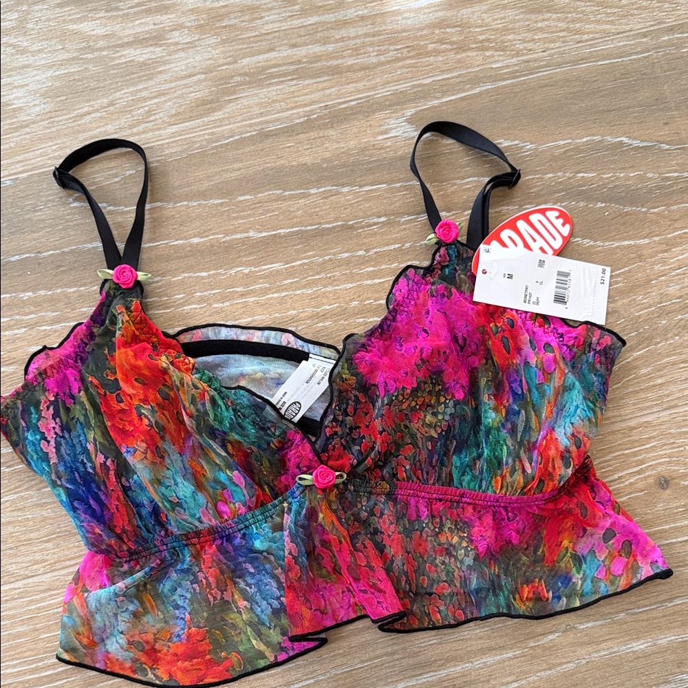 NWT Parade bralette, no padding and no underwire- Size M